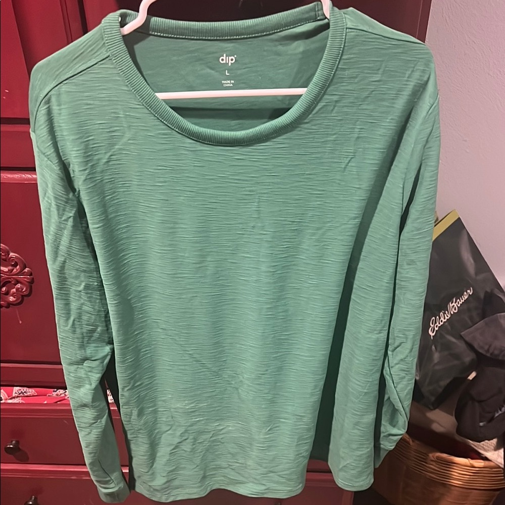 Dip Green Women's Top